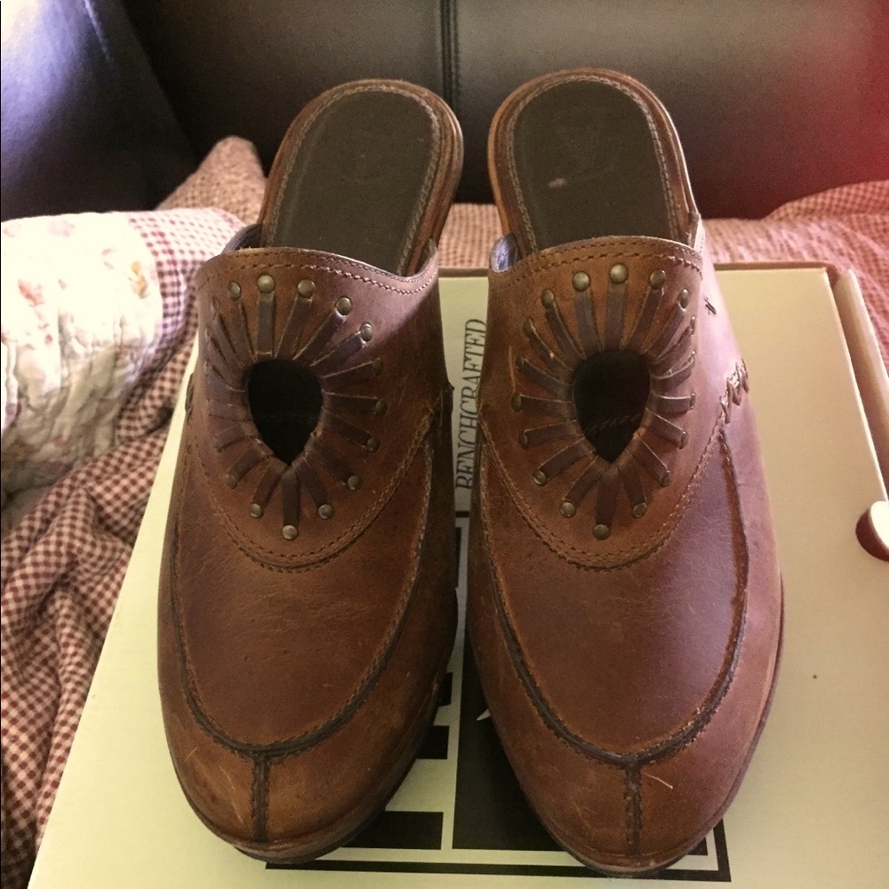 Vintage Frye Womens Ingrid Apron Leather Clogs